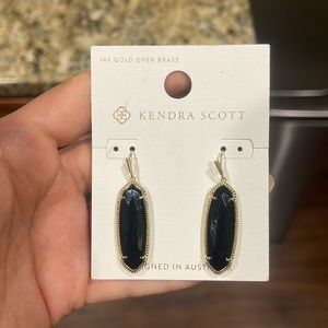 Never worn Kendra Scott Earrings